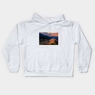 Evening mood on the Mekong in Pakbeng in Laos Kids Hoodie